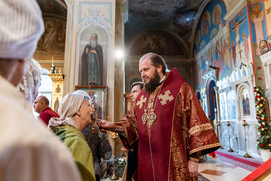 Архиерейское богослужение в храме мучеников Флора и Лавра села Ям г.о. Домодедово